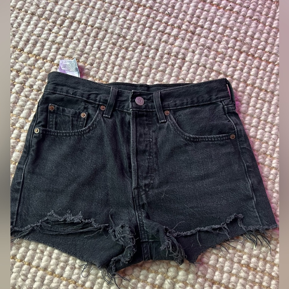 VINTAGE LEVIS 501 BLACK JEAN SHORTS SIZE 24 COWGIRL BEACH VIBES